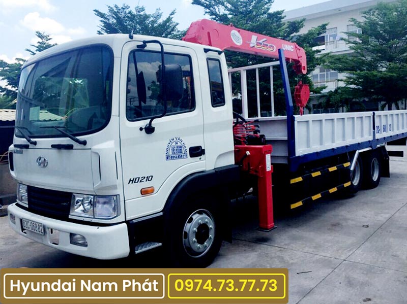 Xe Tải Hyundai HD210 Gắn Cẩu Unic 5 Tấn 4 Khúc URV 554